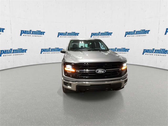 2025 Ford F-150 XLT photo 3