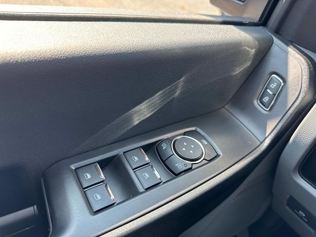 2025 Ford F-350 photo 12