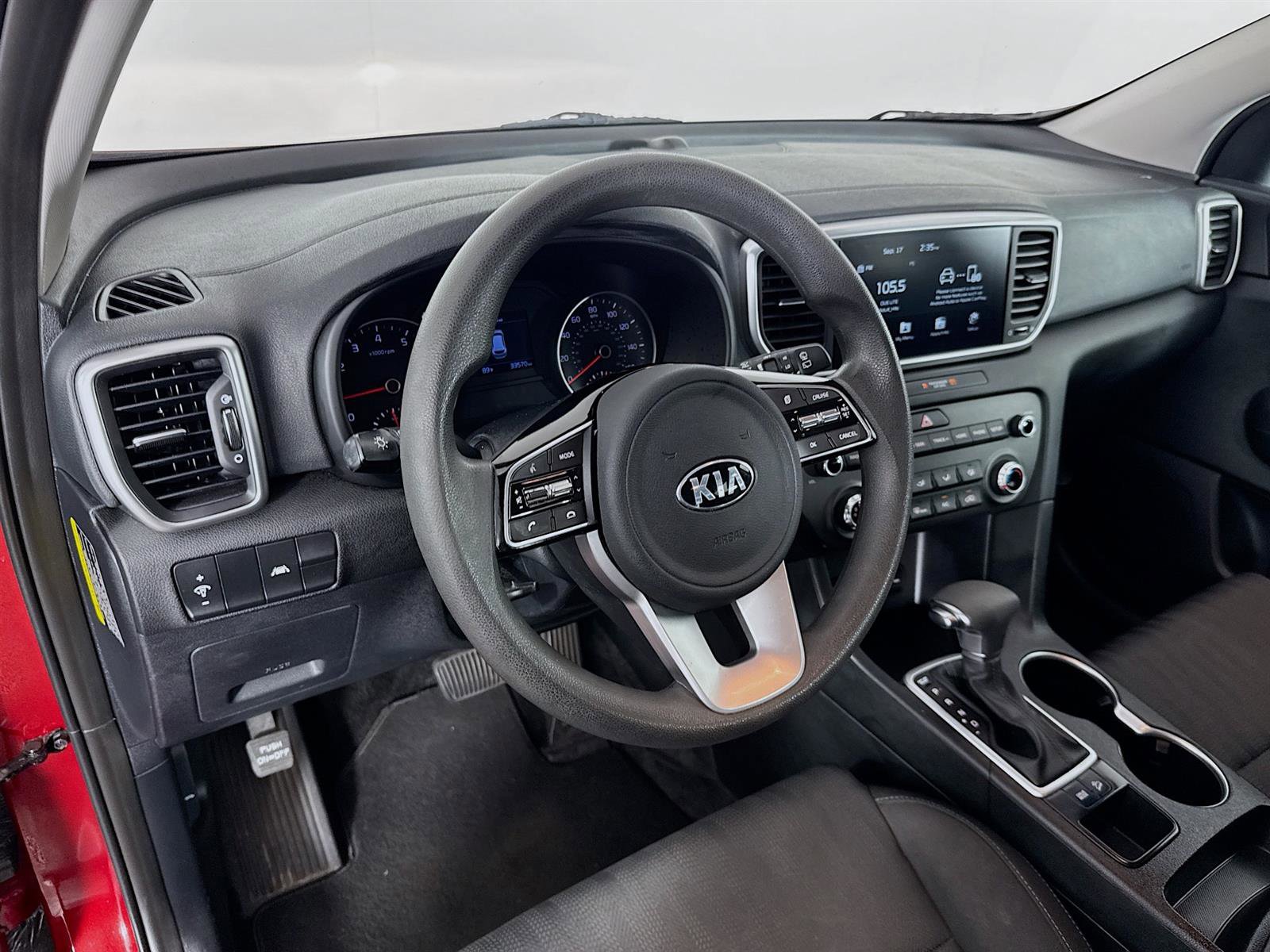 2022 Kia Sportage LX photo 9