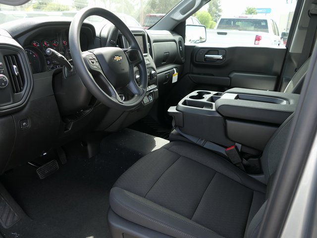 2026 Chevrolet Silverado 1500 Custom photo 12