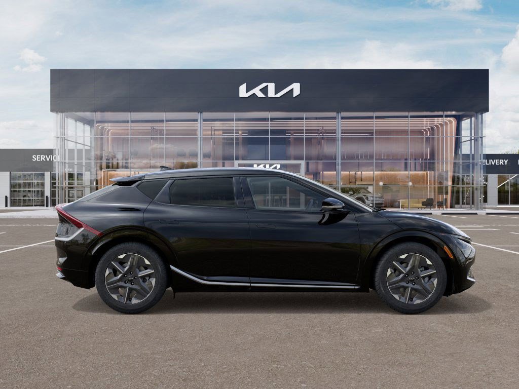 2025 Kia EV6 Light Wind photo 7