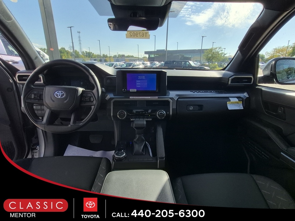 2025 Toyota Tacoma SR5 4x4 Double Cab photo 6