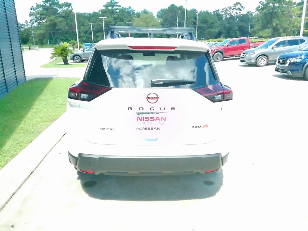 2026 Nissan Rogue SV photo 4