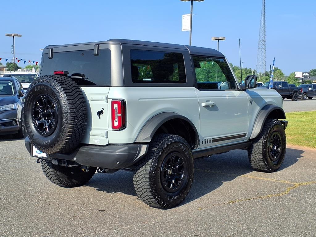 2021 Ford Bronco First Edition photo 20