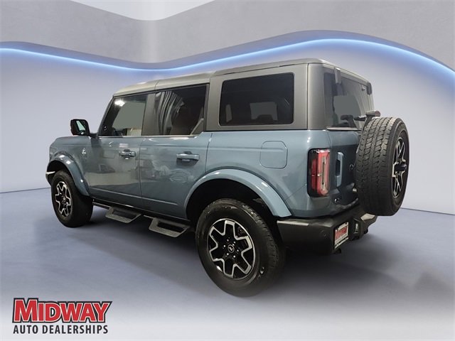 2023 Ford Bronco Outer Banks photo 3