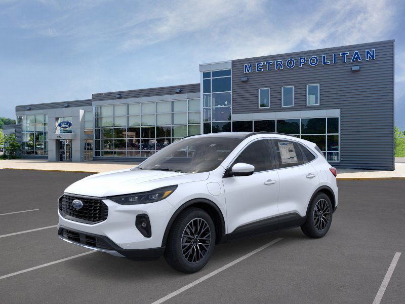 2025 Ford Escape PHEV's photo