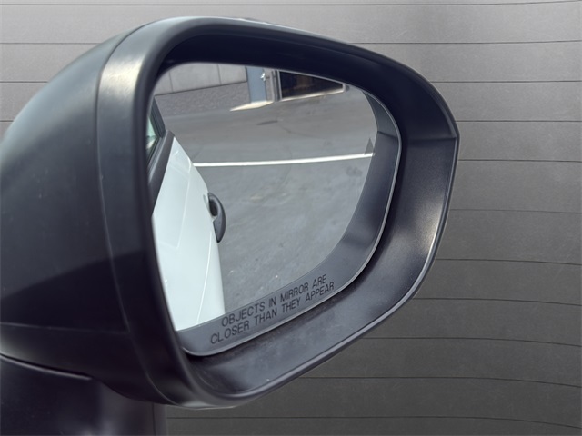 2024 Nissan Rogue S photo 9