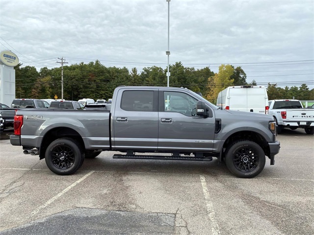 2021 Ford F-250 Lariat photo 2