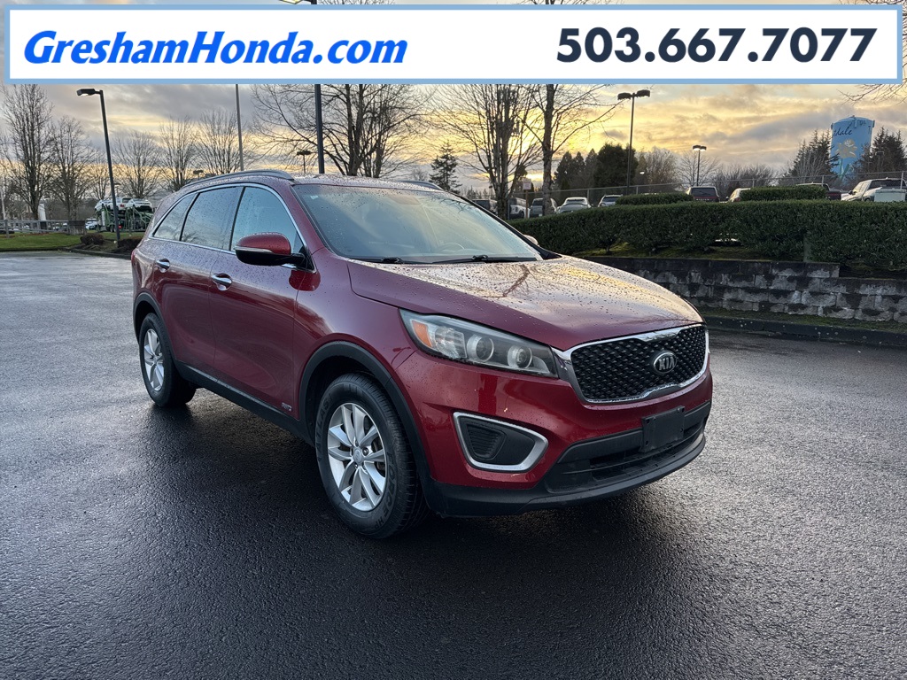 2017 Kia Sorento LX's photo