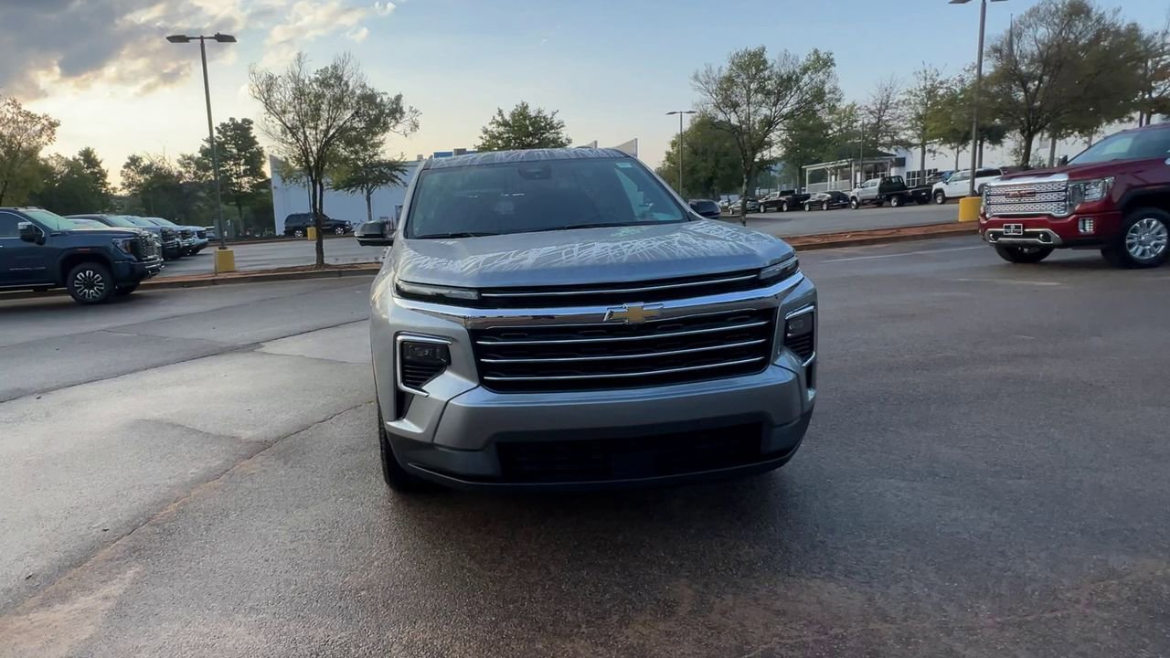 2026 Chevrolet Traverse LTZ photo 2
