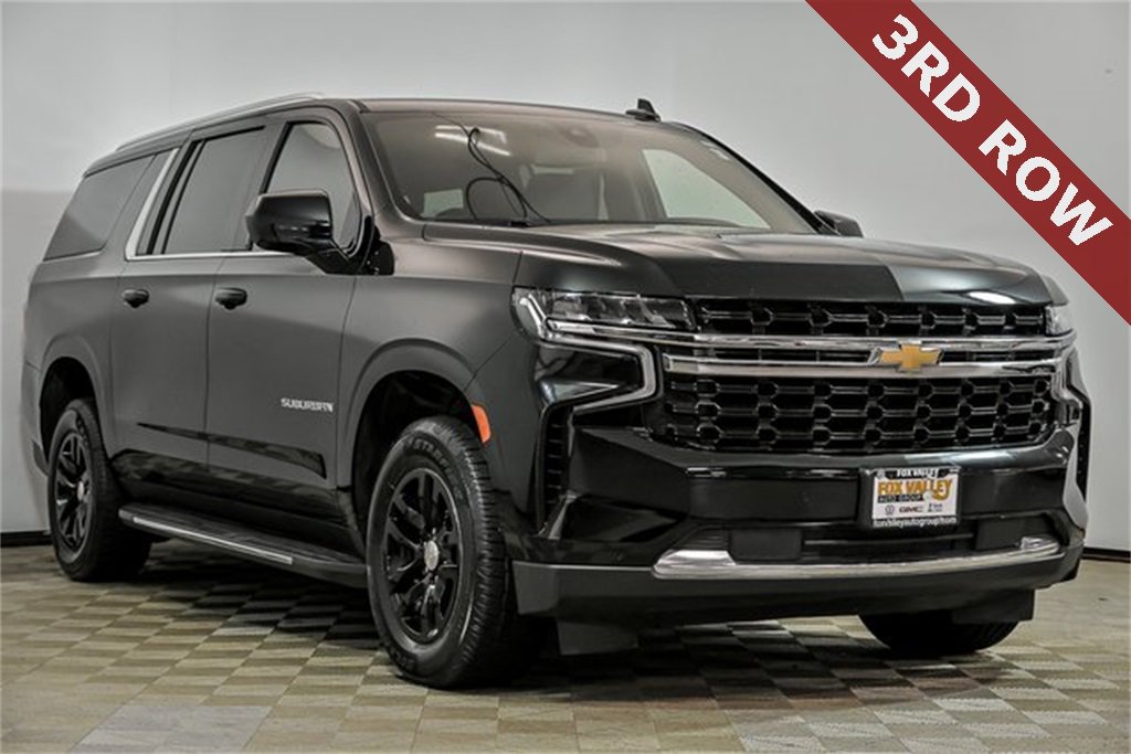 2021 Chevrolet Suburban LS photo 2