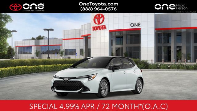 2026 Toyota Corolla Hatchback SE's photo