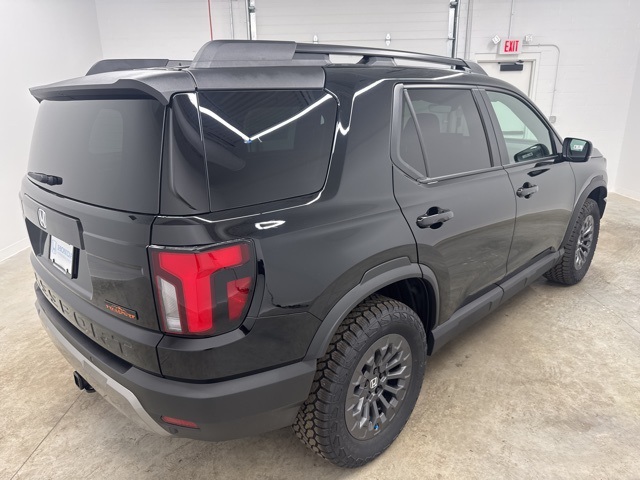 2026 Honda Passport TrailSport photo 2