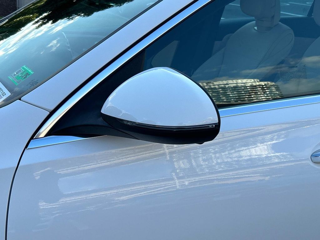 2025 Mercedes Benz C 300 4MATIC photo 12