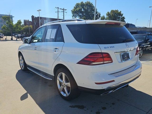 2016 Mercedes Benz GLE 350 4MATIC photo 4