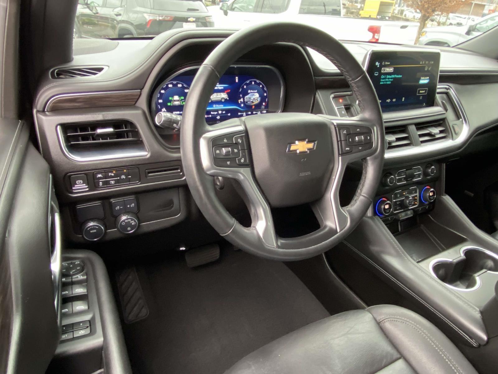 2023 Chevrolet Tahoe LT photo 2