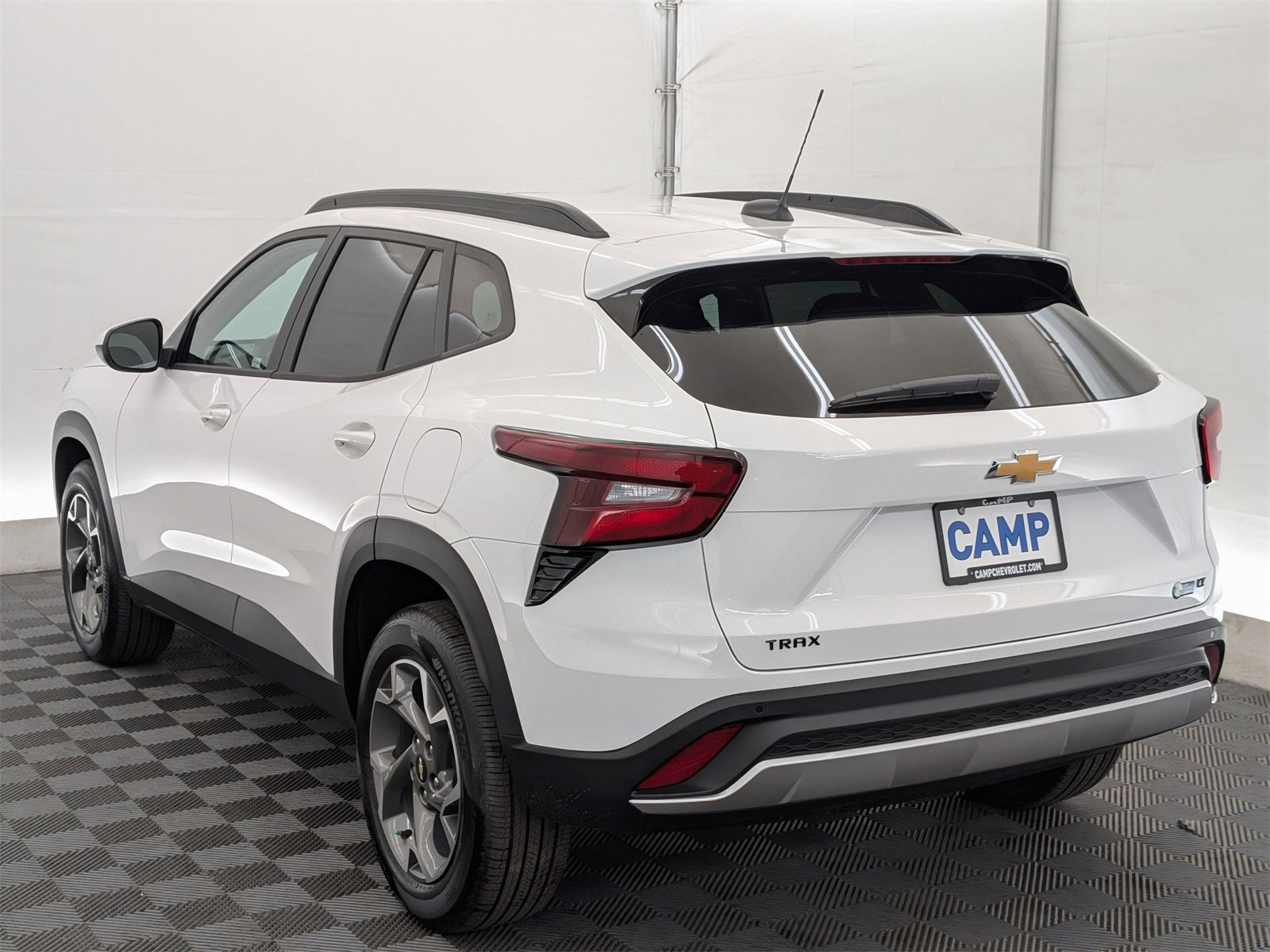 2026 Chevrolet Trax LT photo 3