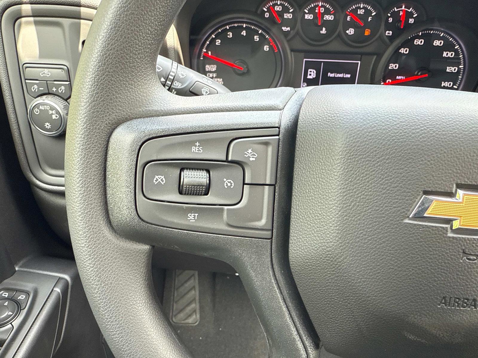 2026 Chevrolet Silverado 1500 Custom photo 15