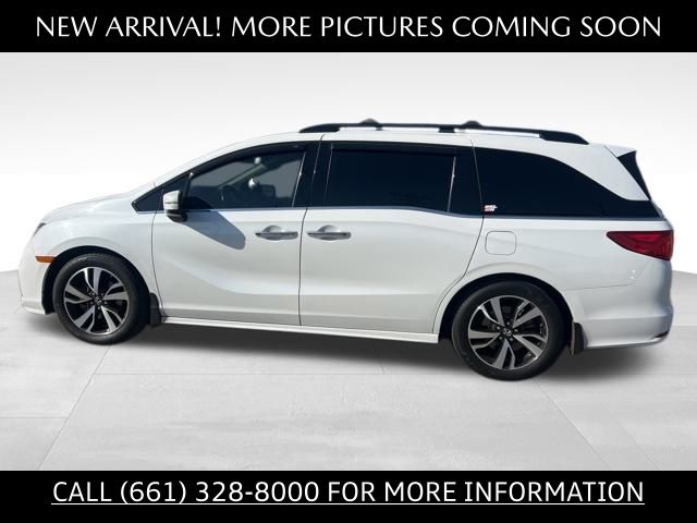 2020 Honda Odyssey Elite photo 2