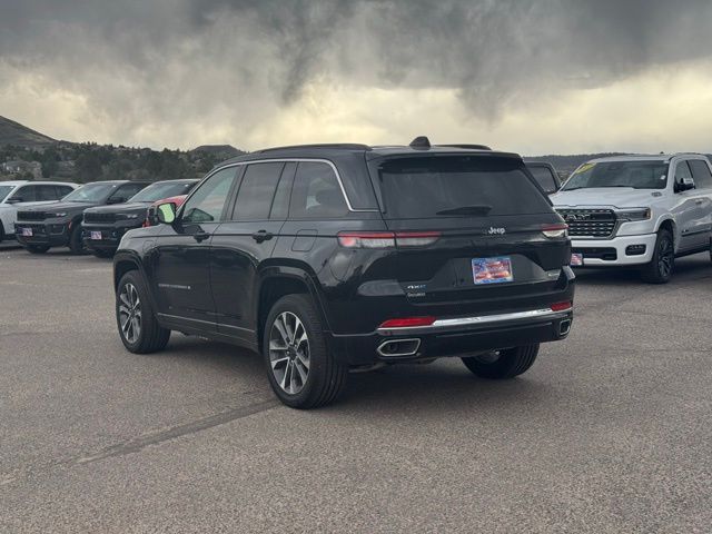2024 Jeep Grand Cherokee Overland 4xe photo 3
