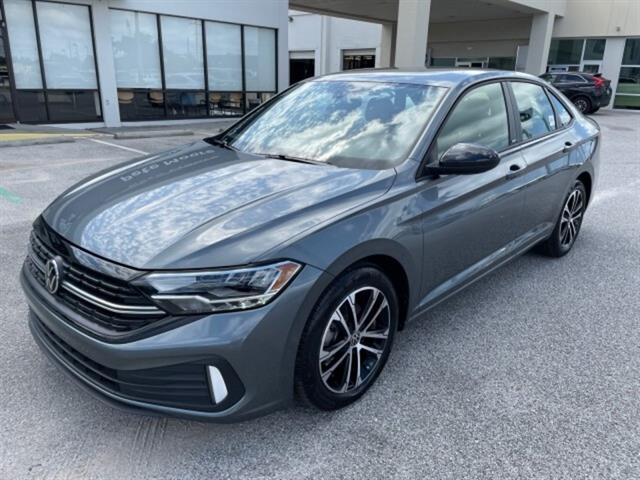 2024 Volkswagen Jetta Sport photo 3