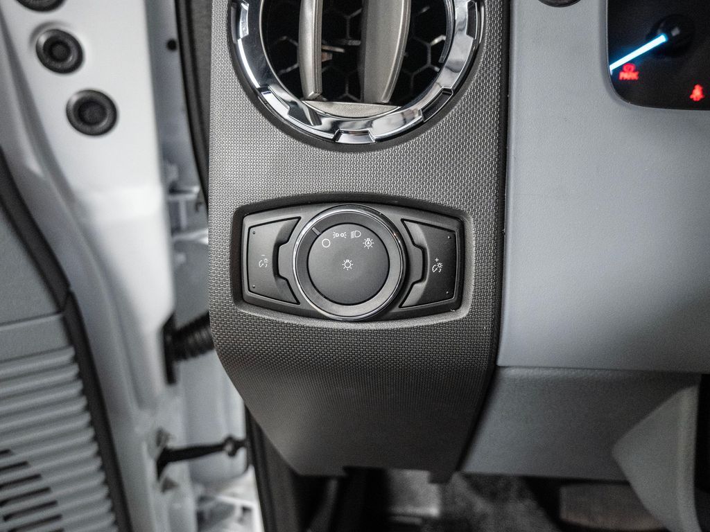 2026 Ford F-750 Base photo 11