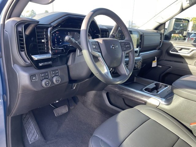 2025 Chevrolet Silverado 2500HD LTZ photo 19