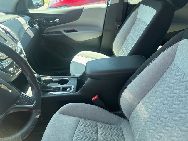 2023 Chevrolet Equinox LS photo 5