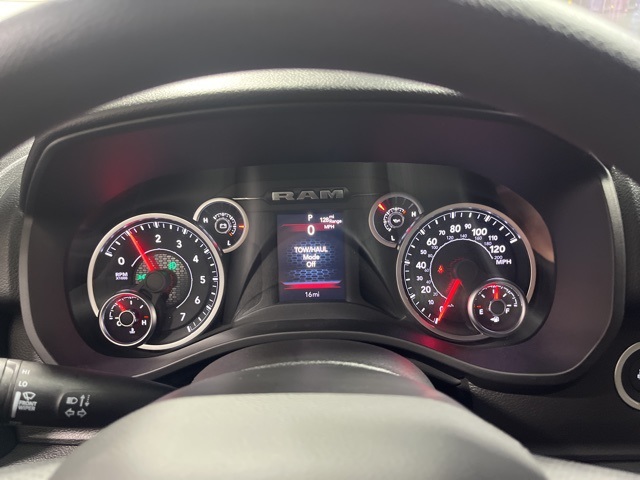 2025 Ram 1500 Tradesman photo 12