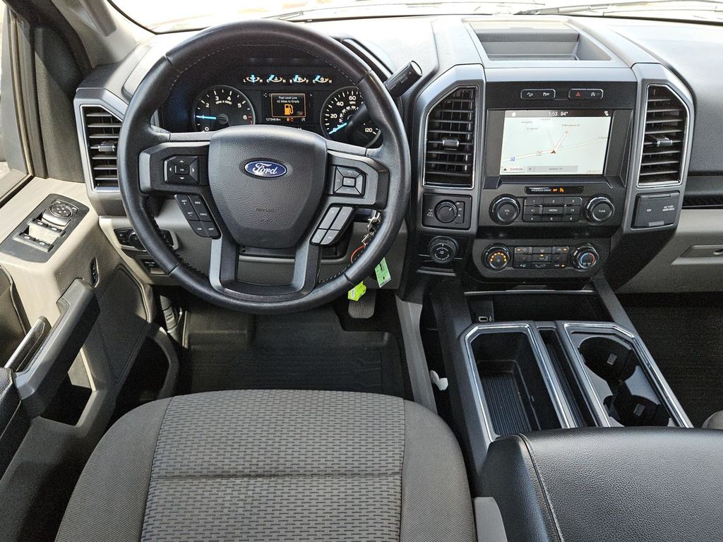 2019 Ford F-150 XLT photo 5