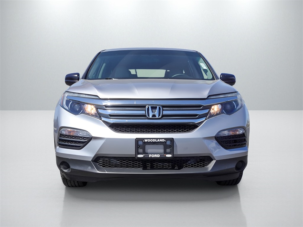 2018 Honda Pilot LX photo 2