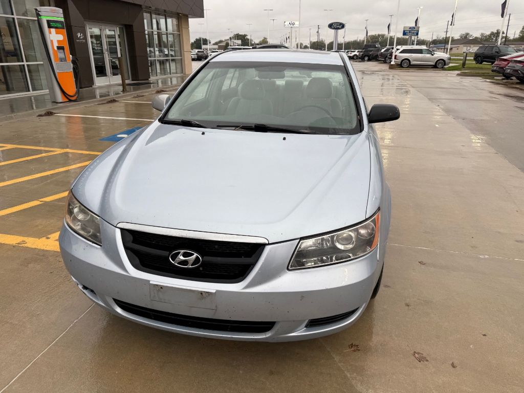 Used 2008 Hyundai Sonata GLS with VIN 5NPET46C38H392783 for sale in Manhattan, KS