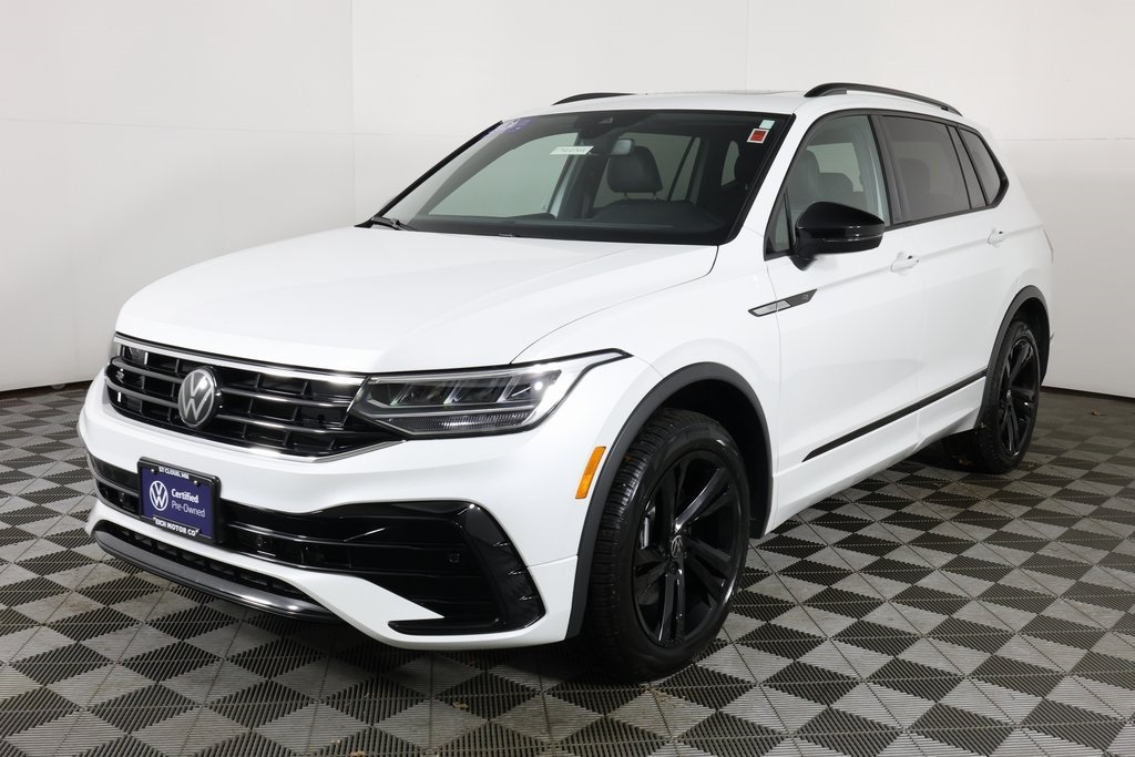 2024 Volkswagen Tiguan SE R-Line Black photo 2