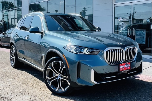 2025 BMW X5 40i's photo