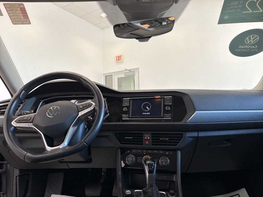 2022 Volkswagen Jetta 1.5T SE photo 12