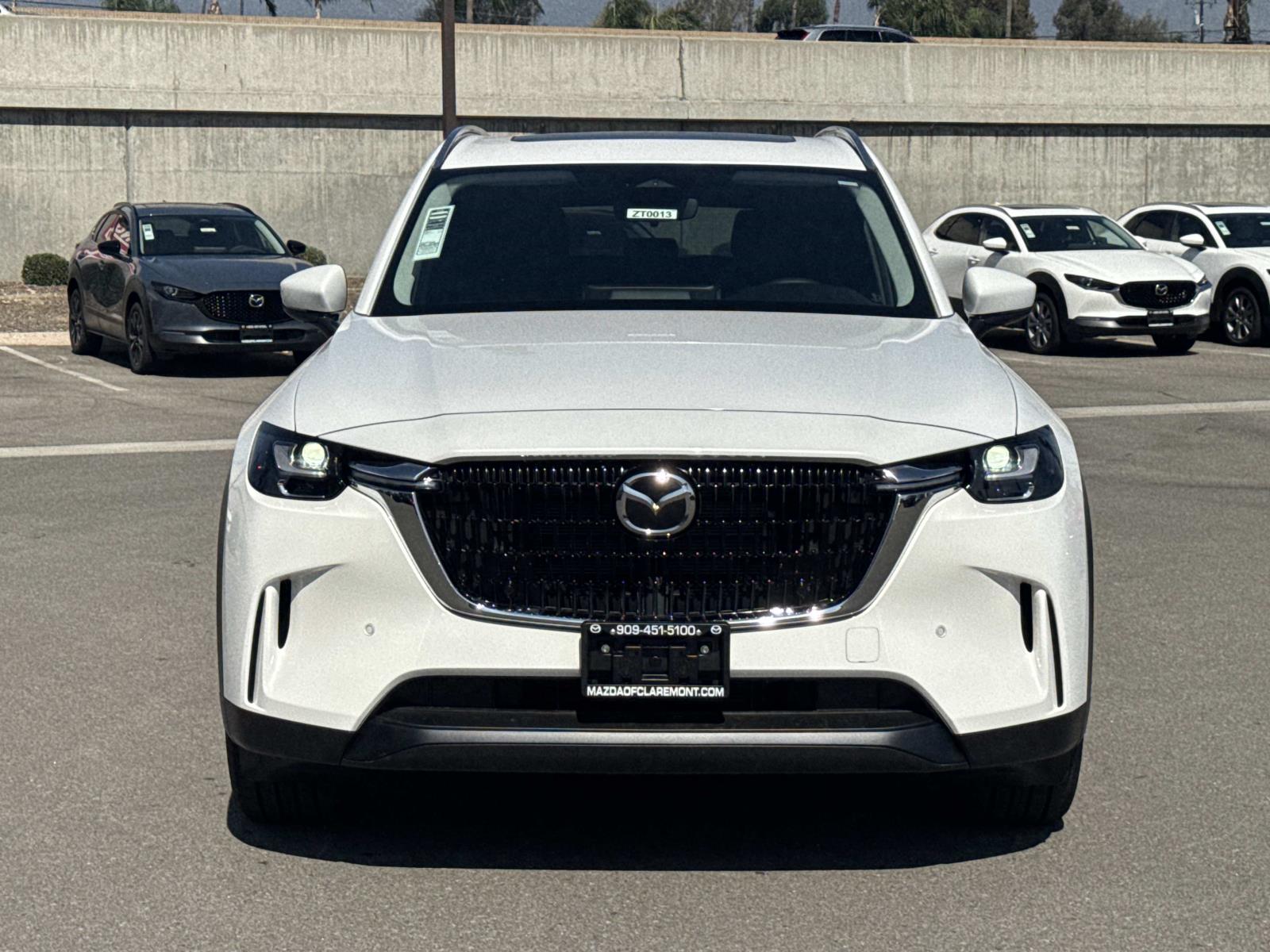 2026 Mazda CX-90 3.3 Turbo Preferred photo 2