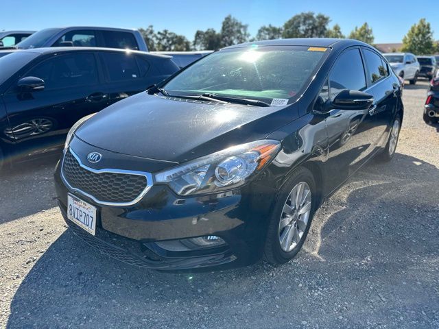 2015 Kia Forte EX photo 2