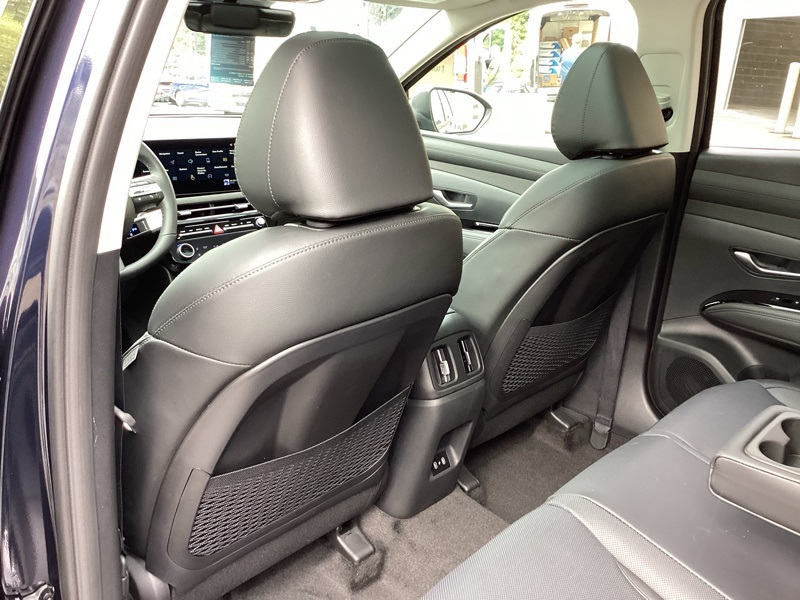 2025 Hyundai Tucson Hybrid Limited photo 32