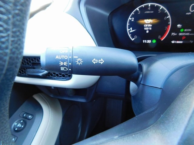 2025 Honda HR-V LX photo 25