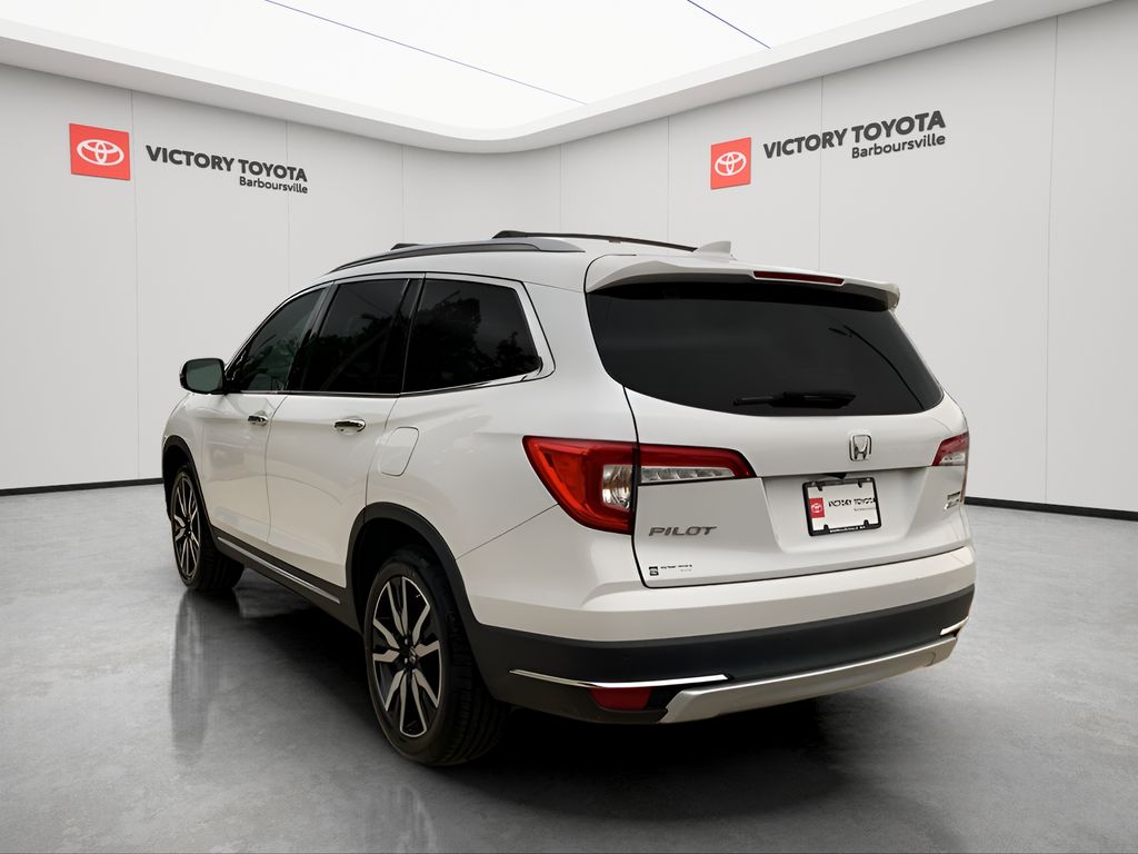 2022 Honda Pilot Touring photo 5