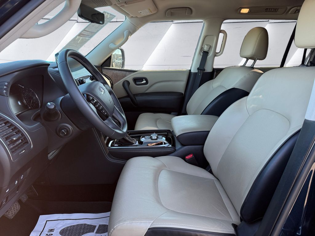 2023 Infiniti QX80 Premium Select photo 7