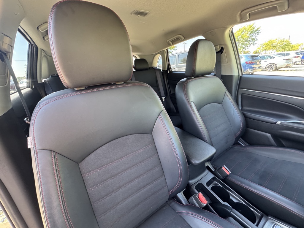 2024 Mitsubishi Outlander Sport ES LE SE photo 30