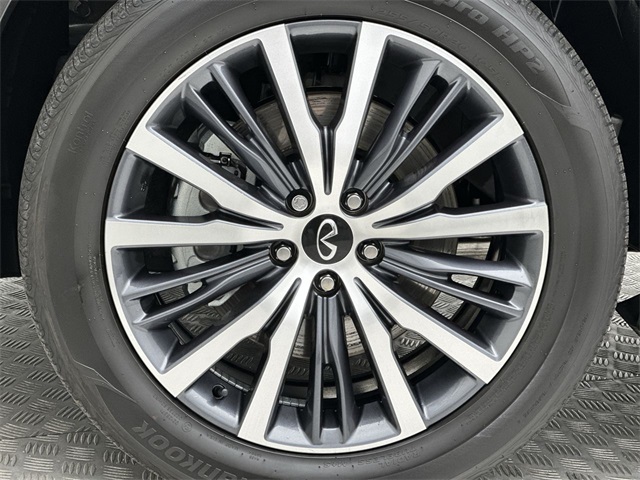 2023 Infiniti QX60 Sensory AWD photo 2