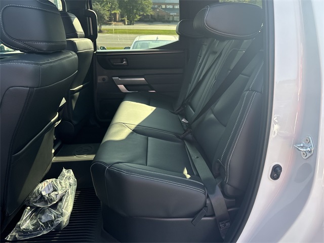 2026 Toyota Tundra SR5 CrewMax photo 21