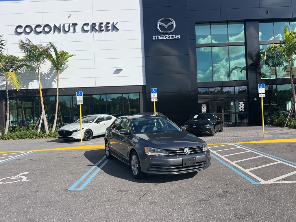 Used 2015 Volkswagen Jetta SE with VIN 3VWD17AJXFM313803 for sale in Coconut Creek, FL