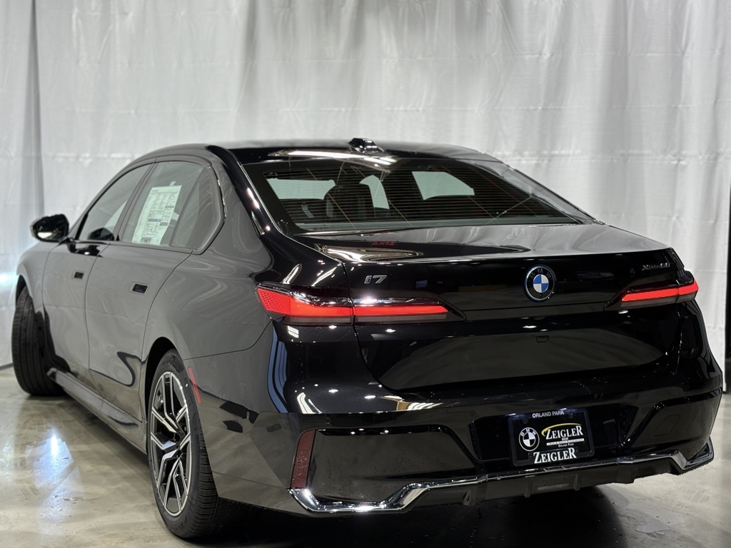 2025 Bmw i7 xDrive60 photo 4