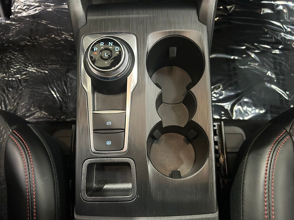 2024 Ford Escape ST-Line Select photo 20