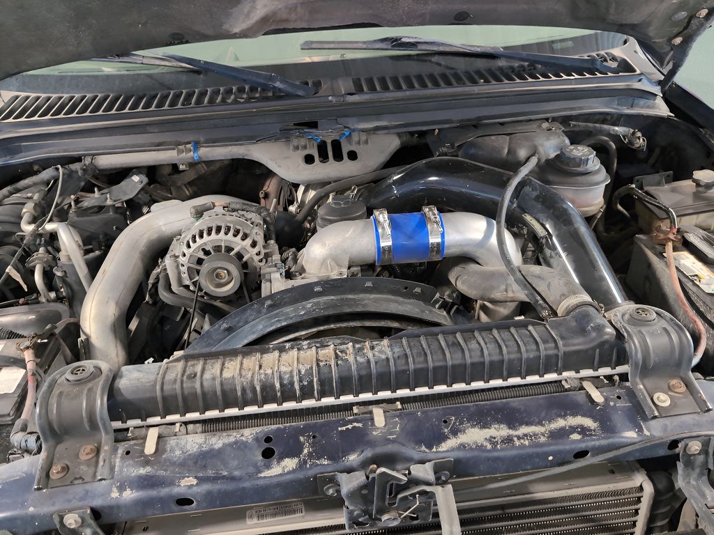 2004 Ford F-350 Lariat photo 24