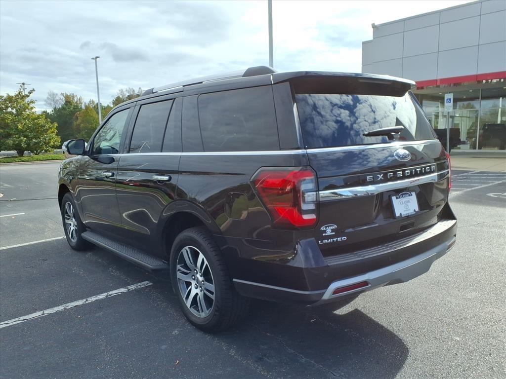 2024 Ford Expedition Limited photo 2