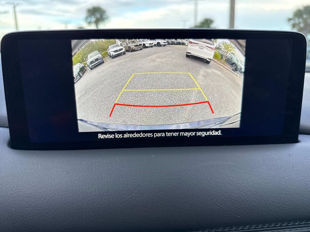 2022 Mazda CX-5 2.5 S Preferred photo 25